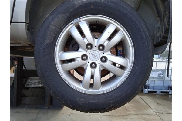 Recambio de llanta para hyundai tucson (jm) 2.0 crdi referencia OEM IAM 529102E220  