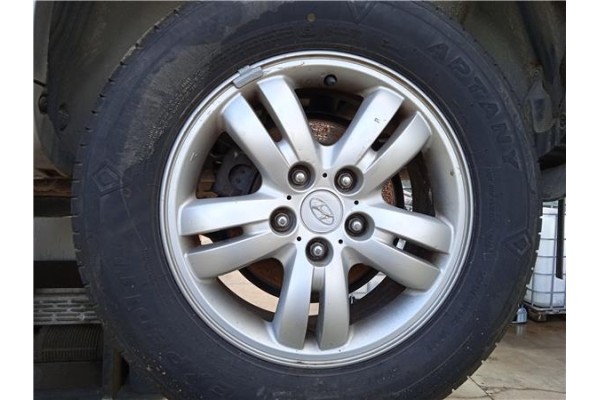 Recambio de llanta para hyundai tucson (jm) 2.0 crdi referencia OEM IAM 529102E220  