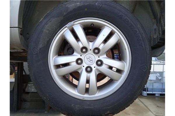 Recambio de llanta para hyundai tucson (jm) 2.0 crdi referencia OEM IAM 529102E220  