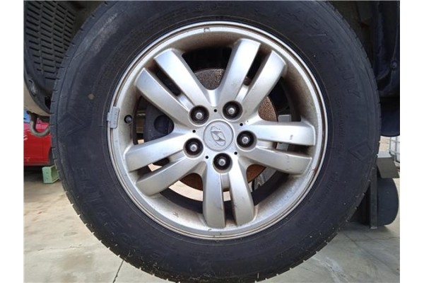 Recambio de llanta para hyundai tucson (jm) 2.0 crdi referencia OEM IAM 529102E220  