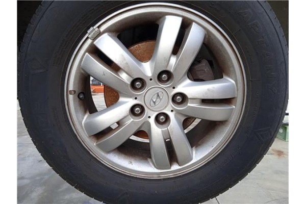 Recambio de llanta para hyundai tucson (jm) 2.0 crdi referencia OEM IAM 529102E220  