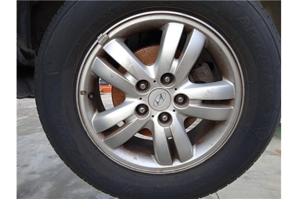 Recambio de llanta para hyundai tucson (jm) 2.0 crdi referencia OEM IAM 529102E220  