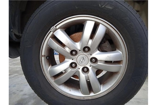 Recambio de llanta para hyundai tucson (jm) 2.0 crdi referencia OEM IAM 529102E220  