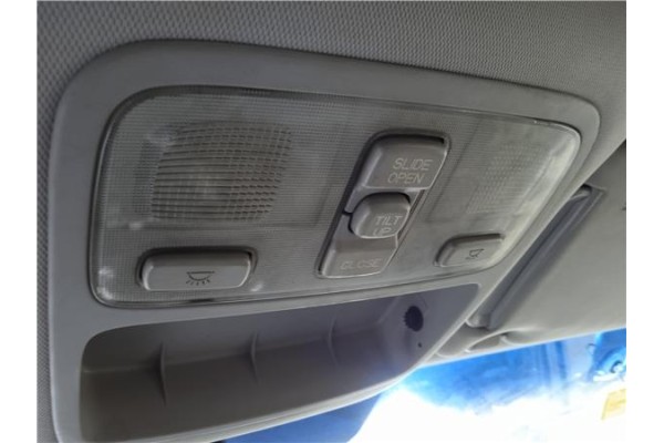Recambio de luz delantero central techo para hyundai tucson (jm) 2.0 crdi referencia OEM IAM 928202E000QS  