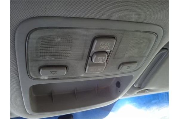 Recambio de luz delantero central techo para hyundai tucson (jm) 2.0 crdi referencia OEM IAM 928202E000QS  