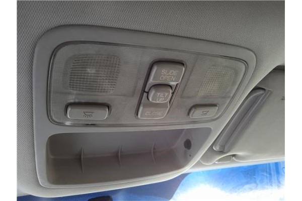 Recambio de luz delantero central techo para hyundai tucson (jm) 2.0 crdi referencia OEM IAM 928202E000QS  