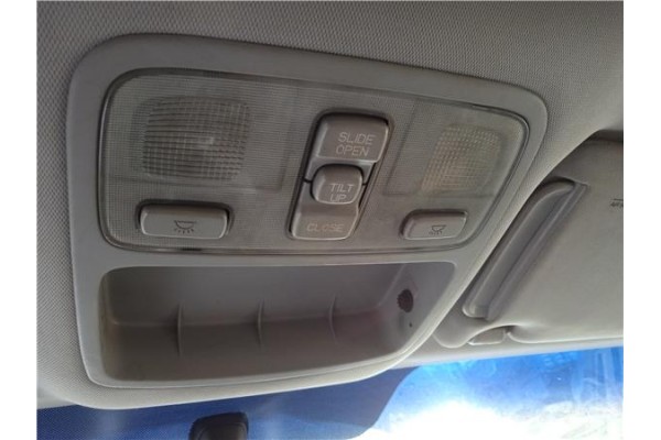 Recambio de luz delantero central techo para hyundai tucson (jm) 2.0 crdi referencia OEM IAM 928202E000QS  