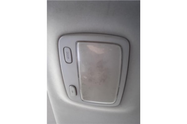 Recambio de luz trasero central techo para hyundai tucson (jm) 2.0 crdi referencia OEM IAM 928002E000QS  