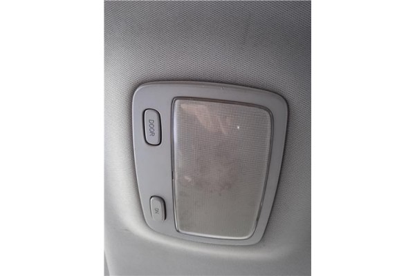 Recambio de luz trasero central techo para hyundai tucson (jm) 2.0 crdi referencia OEM IAM 928002E000QS  