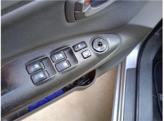 MANDO ELEVALUNAS DELANTERO IZQUIERDO 935702E250G8 