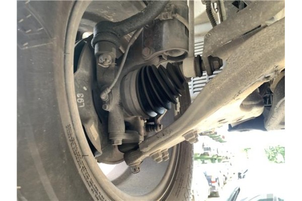 Recambio de mangueta delantero izquierda para hyundai tucson (jm) 2.0 crdi referencia OEM IAM 517152E100  