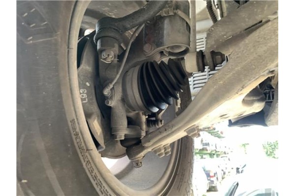 Recambio de mangueta delantero izquierda para hyundai tucson (jm) 2.0 crdi referencia OEM IAM 517152E100  