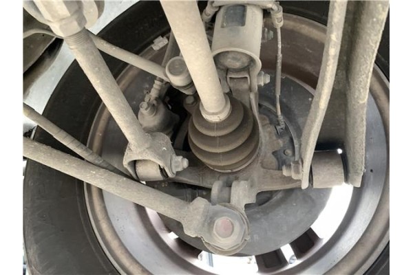 Recambio de mangueta trasero derecha para hyundai tucson (jm) 2.0 crdi referencia OEM IAM 527602E500  