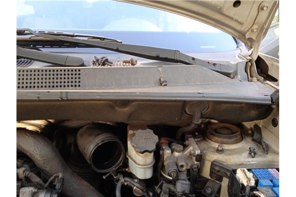 Recambio de motor limpiaparabrisas delantero para hyundai tucson (jm) 2.0 crdi referencia OEM IAM 981102E000  