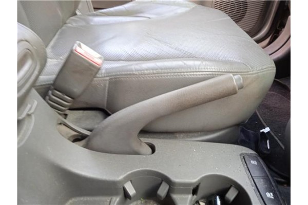 Recambio de palanca freno de mano para hyundai tucson (jm) 2.0 crdi referencia OEM IAM 597102E000U7  