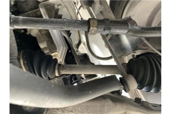 Recambio de palier delantero derecho para hyundai tucson (jm) 2.0 crdi referencia OEM IAM 495002E850  