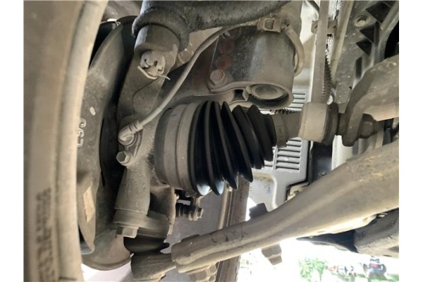 Recambio de palier delantero izquierdo para hyundai tucson (jm) 2.0 crdi referencia OEM IAM 495012E800  