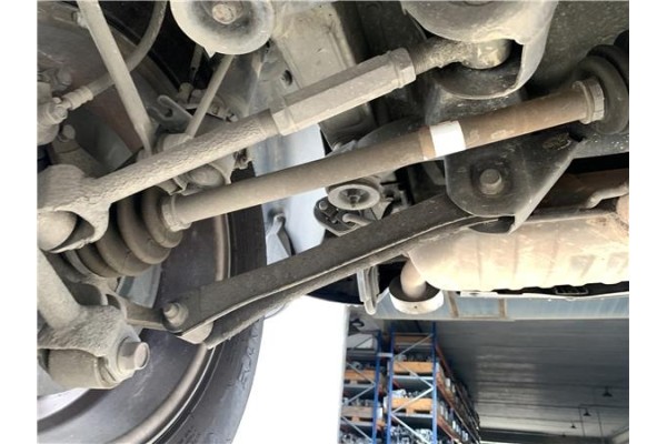 Recambio de palier trasero derecho para hyundai tucson (jm) 2.0 crdi referencia OEM IAM 496002E100  