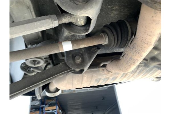 Recambio de palier trasero derecho para hyundai tucson (jm) 2.0 crdi referencia OEM IAM 496002E100  