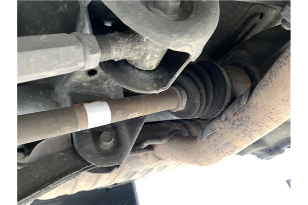 Recambio de palier trasero derecho para hyundai tucson (jm) 2.0 crdi referencia OEM IAM 496002E100  