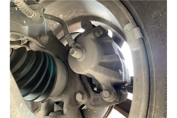 Recambio de pinza freno delantero izquierda para hyundai tucson (jm) 2.0 crdi referencia OEM IAM 581802EA10  