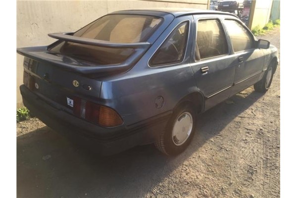 ford sierra fastback (gbc) del año 1983