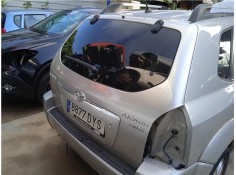 Recambio de porton trasero para hyundai tucson (jm) 2.0 crdi referencia OEM IAM 737002E050  