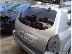 Recambio de porton trasero para hyundai tucson (jm) 2.0 crdi referencia OEM IAM 737002E050  