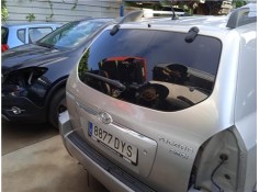 Recambio de porton trasero para hyundai tucson (jm) 2.0 crdi referencia OEM IAM 737002E050  