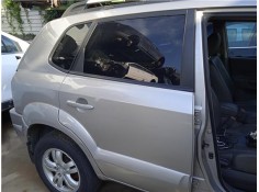 Recambio de puerta trasero derecha para hyundai tucson (jm) 2.0 crdi referencia OEM IAM 770042E050  