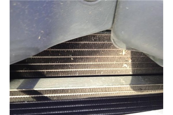 Recambio de radiador para hyundai tucson (jm) 2.0 crdi referencia OEM IAM 253102E500  