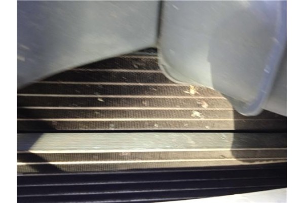 Recambio de radiador para hyundai tucson (jm) 2.0 crdi referencia OEM IAM 253102E500  