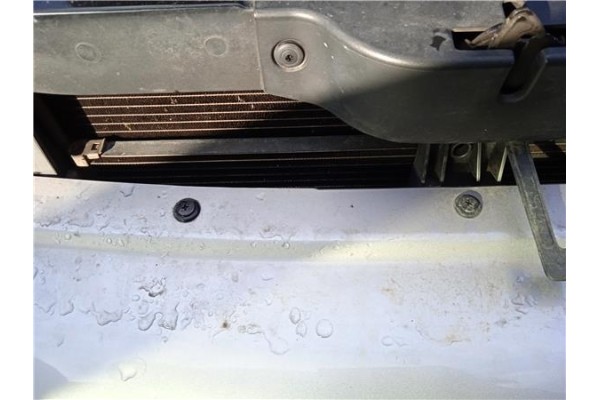 Recambio de radiador aire acondicionado para hyundai tucson (jm) 2.0 crdi referencia OEM IAM 976062E000  