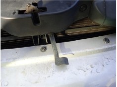 Recambio de radiador aire acondicionado para hyundai tucson (jm) 2.0 crdi referencia OEM IAM 976062E000  