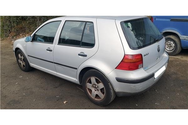 volkswagen golf iv berlina (1j1) del año 2000