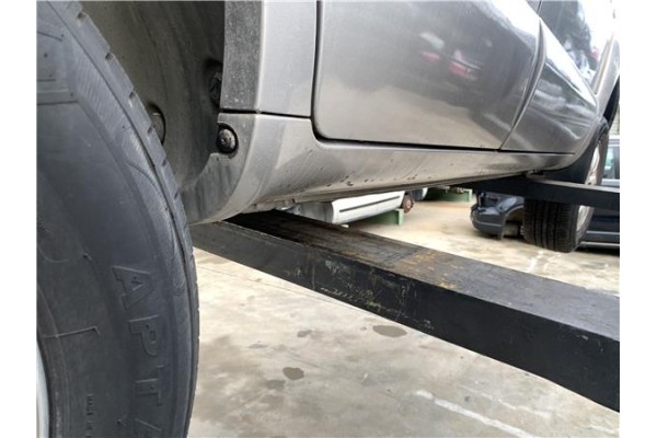 Recambio de spoiler talonera lat. derecha para hyundai tucson (jm) 2.0 crdi referencia OEM IAM 877522E000  