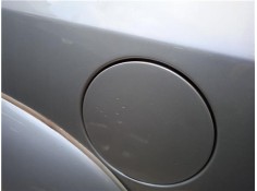 Recambio de tapa exterior combustible para hyundai tucson (jm) 2.0 crdi referencia OEM IAM 695102E000  