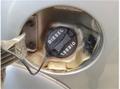 Recambio de tapon combustible para hyundai tucson (jm) 2.0 crdi referencia OEM IAM 310103A901  