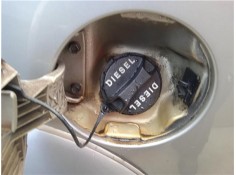 Recambio de tapon combustible para hyundai tucson (jm) 2.0 crdi referencia OEM IAM 310103A901  