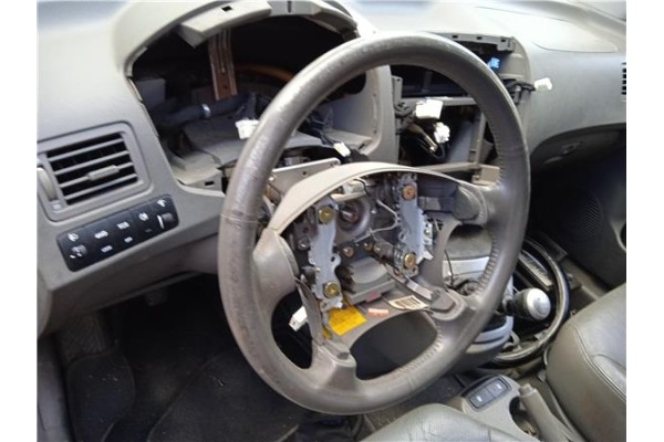 Recambio de volante para hyundai tucson (jm) 2.0 crdi referencia OEM IAM 561102E625U7  