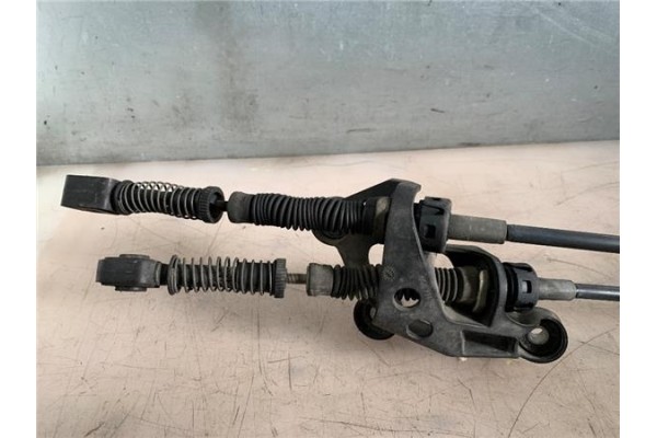 Recambio de conjunto palanca cambio velocidad para volkswagen polo v (6r1) 1.4 advance referencia OEM IAM   