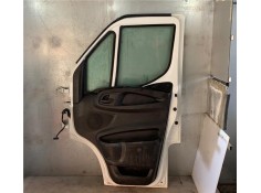 Recambio de puerta delantero derecha para iveco daily chasis 2.3 referencia OEM IAM 99460120  