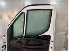 Recambio de puerta delantero derecha para iveco daily chasis 2.3 referencia OEM IAM 99460120  