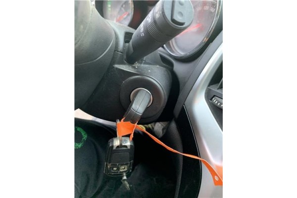 Recambio de clausor para opel astra j berlina 5p 1.6 selective referencia OEM IAM 20912838 23276089 