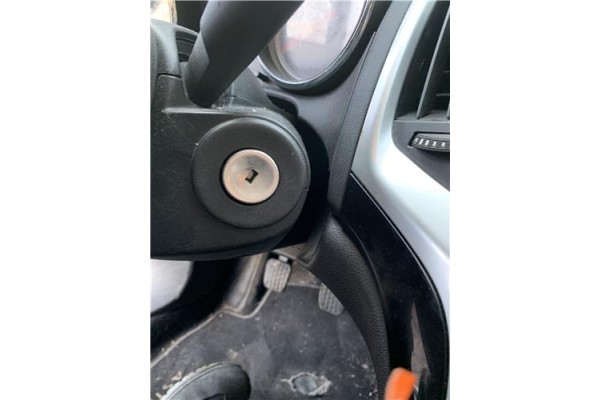 Recambio de clausor para opel astra j berlina 5p 1.6 selective referencia OEM IAM 20912838 23276089 