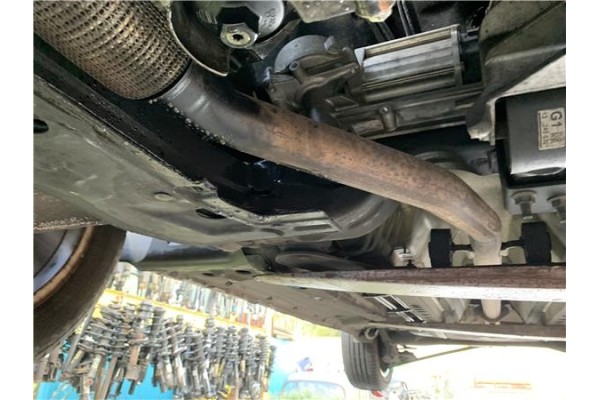 Recambio de subchasis para opel astra j berlina 5p 1.6 selective referencia OEM IAM 13470622  