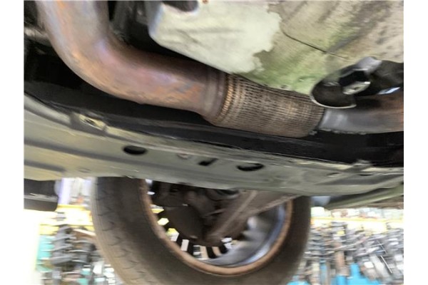 Recambio de subchasis para opel astra j berlina 5p 1.6 selective referencia OEM IAM 13470622  