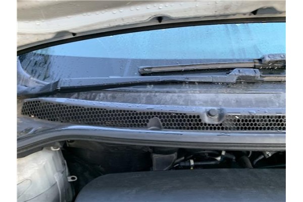 Recambio de torpedo para opel astra j berlina 5p 1.6 selective referencia OEM IAM 13267105  