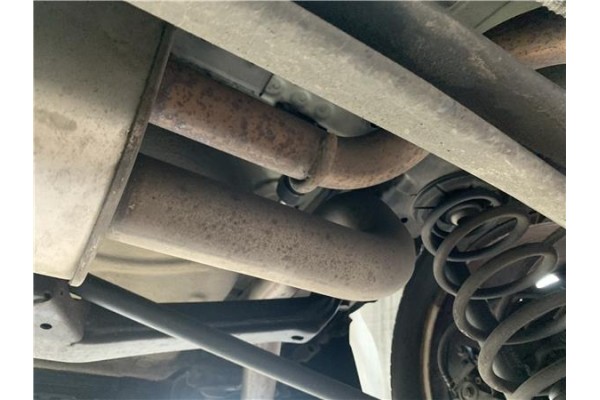 Recambio de tubo escape trasero para opel astra j berlina 5p 1.6 selective referencia OEM IAM 132903680415 640047 