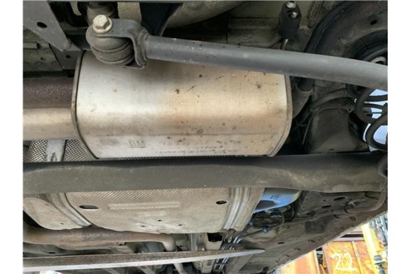Recambio de tubo escape trasero para opel astra j berlina 5p 1.6 selective referencia OEM IAM 132903680415 640047 